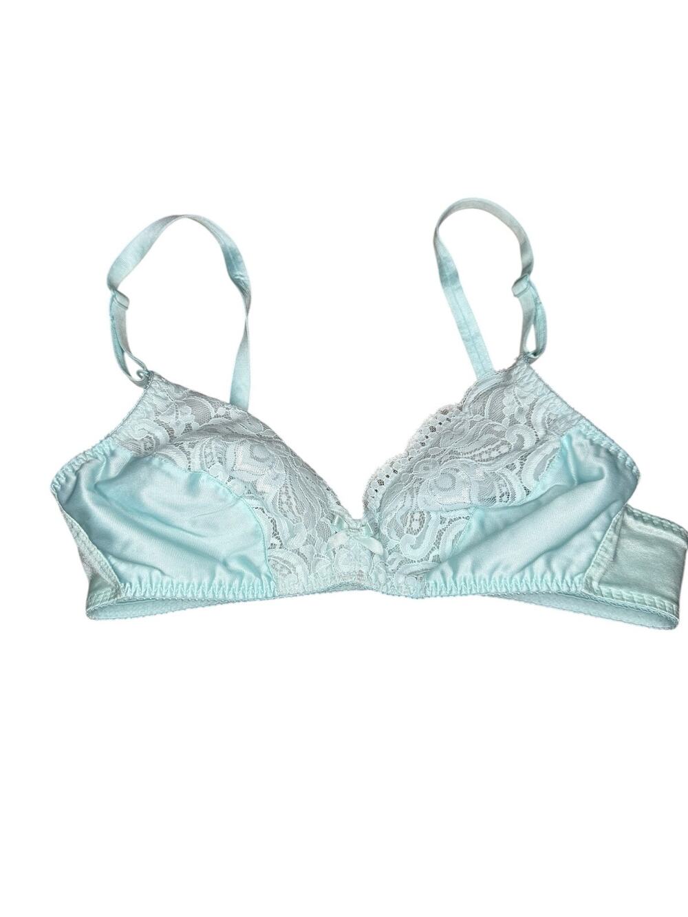 Vintage Olga 31007 Aqua Blue Satin Lace Soft Cup Bra 36B Wireless Lingerie